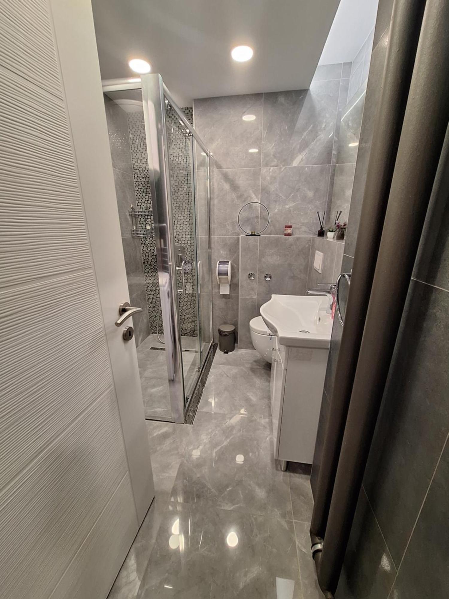 Apartman Orhideja With Free Parking Sarajevo Exterior photo